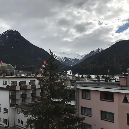 Haus Calanda Apartman Davos