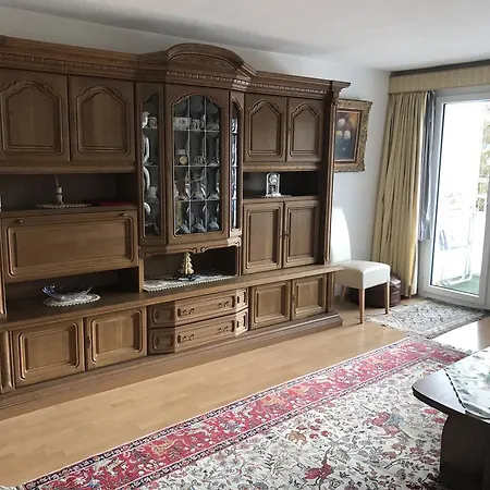 Haus Calanda Апартаменти