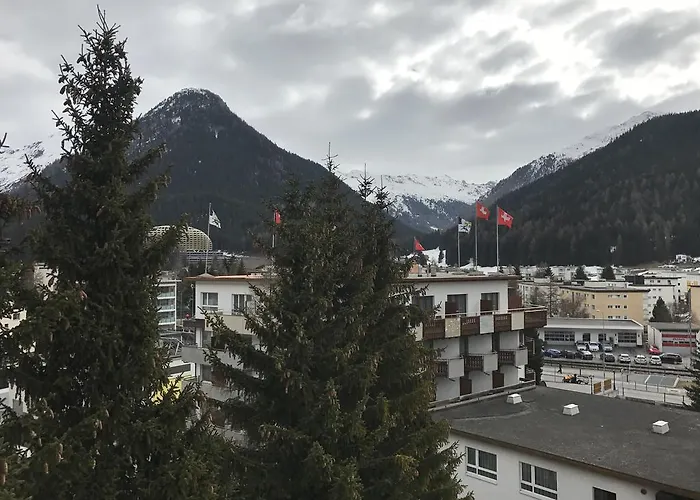 Апартаменти Haus Calanda